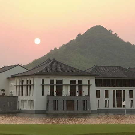 Fuchun Resort Fuyang  エクステリア 写真