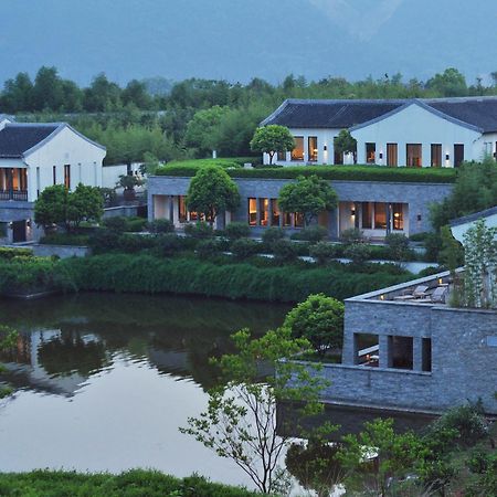 Fuchun Resort Fuyang  エクステリア 写真